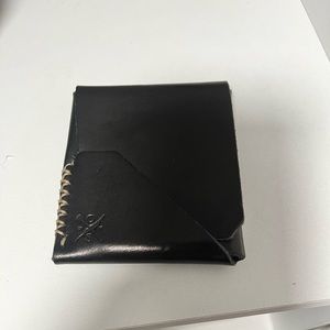 Open sea leather topsider in horween leather.